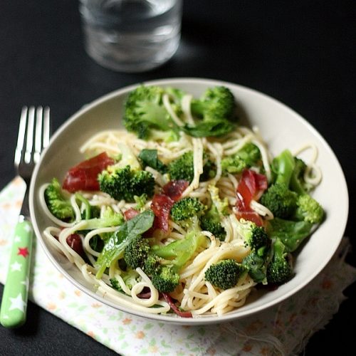 Spaghetti aux légumes verts