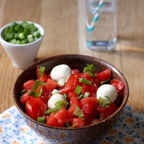 Salade de tomates et vert d'oignon