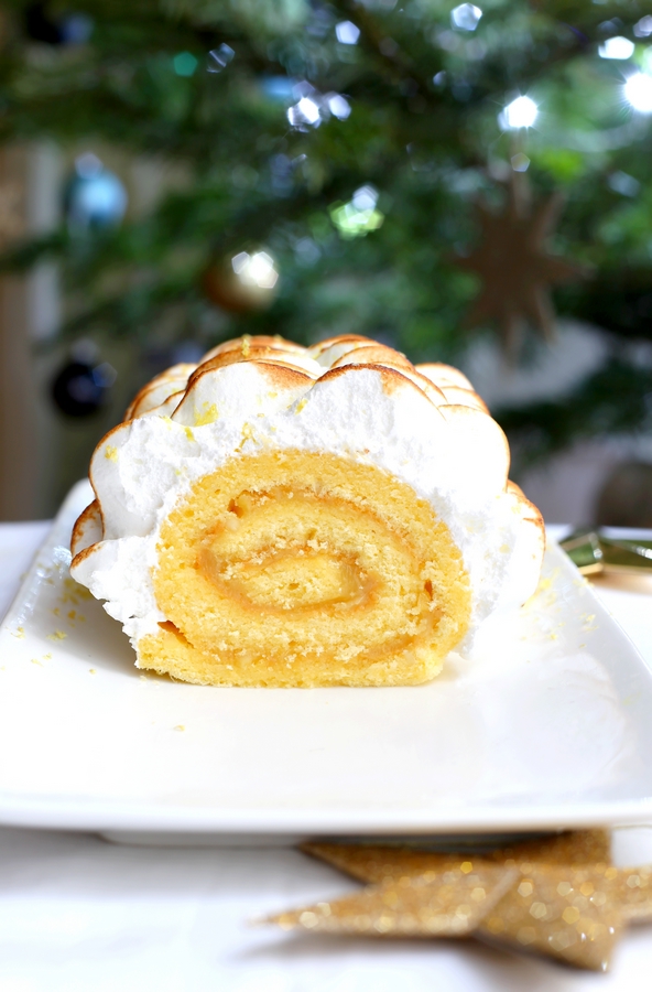 Recette de bûche de Noël façon tarte au citron meringuée
