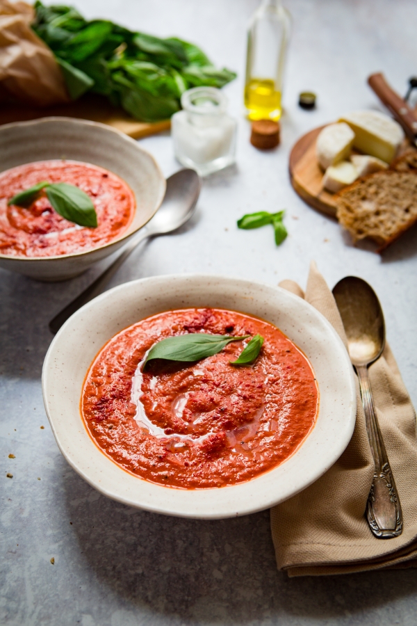 Comment réussir une soupe de tomates rôties