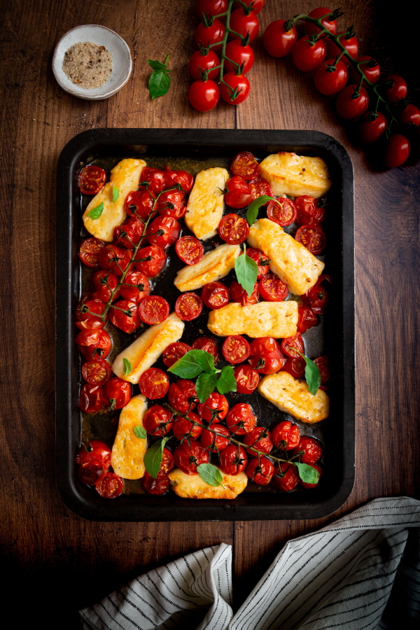 Roasted Tomatoes and Halloumi Recipe